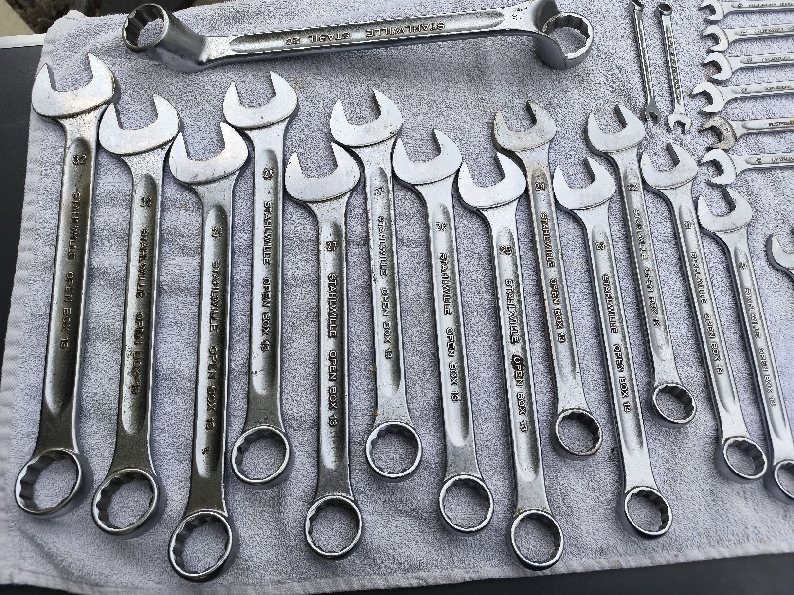 Stahlwille Tutti gli attrezzi: Ringabelschlüssel MEGA SATZ STAHLWILLE – Usato da Recherswil venduto da Sruscha58 1