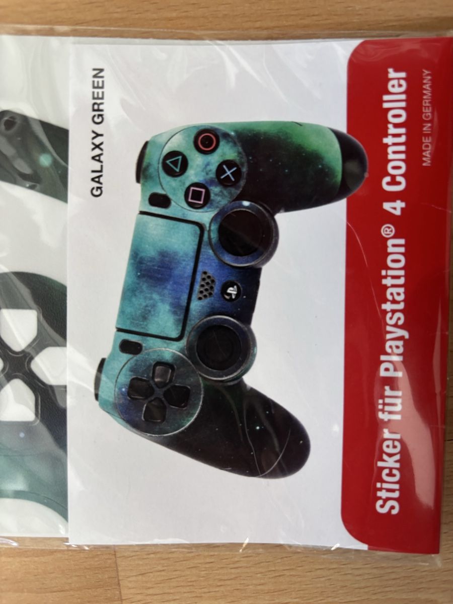 Aufkleber: Aufkleber PS4 Galaxy Green – Neu und originalverpackt aus Schafisheim von Chillout123 1