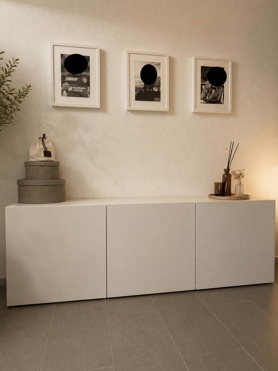 Commodes: Sideboard weiss 3 Türen – D'occasion à Heimberg par Skicross86