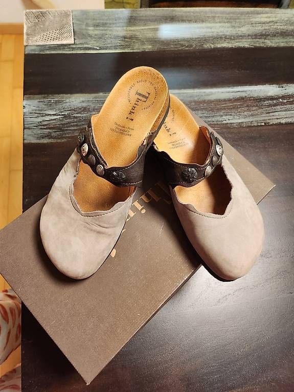 Scarpe da donna: Think Pantolette  Gr.40 – Usato da Schliern b.Köniz venduto da schoggi0503