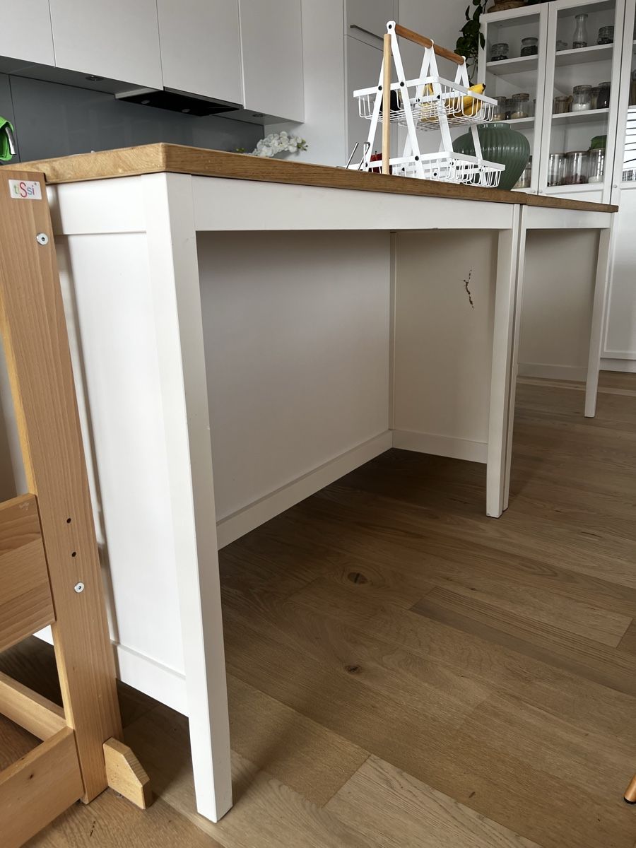 Equipement de magasin & Foires: 2 x Ikea Tornviken Kücheninseln – D'occasion à Pfäffikon ZH par Restore-Me 3