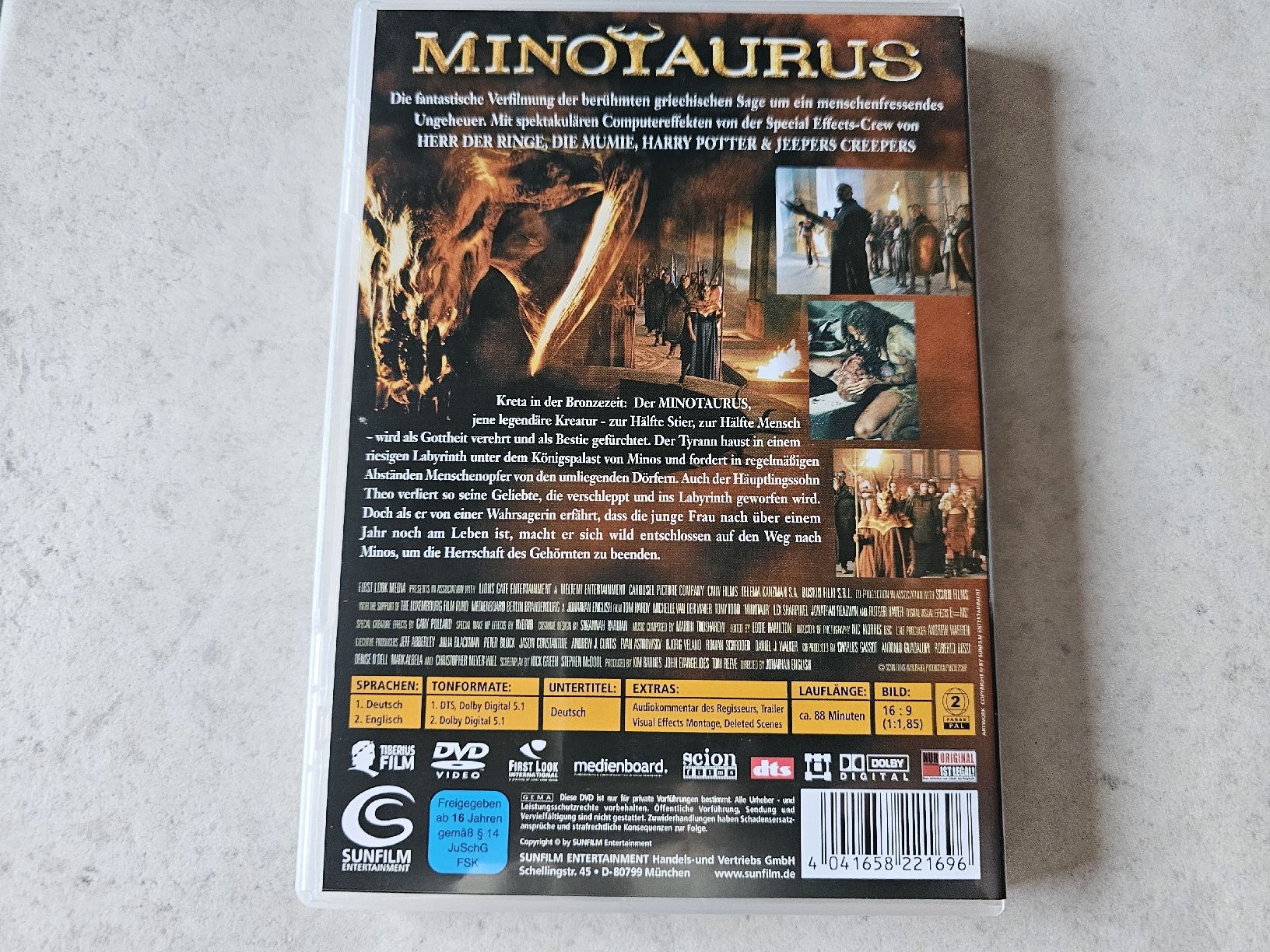 Tutti i DVDs: Minotaurus  -  Halb Mensch, halb Biest – Usato da Schneisingen venduto da backstore24 1