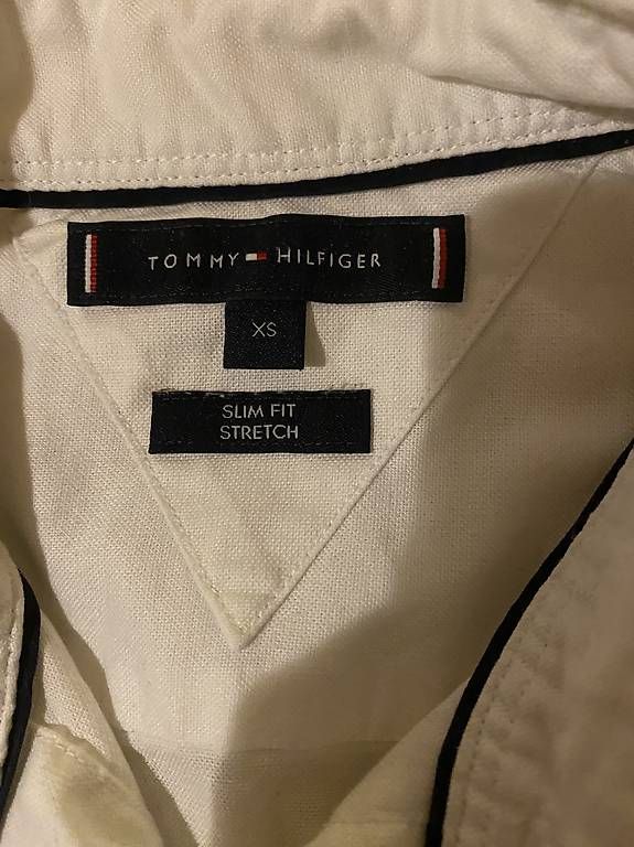 Blusen: Camicia ragazzo Tommy Hilfiger XS – Gebraucht aus Odogno von fly_7j8c 1