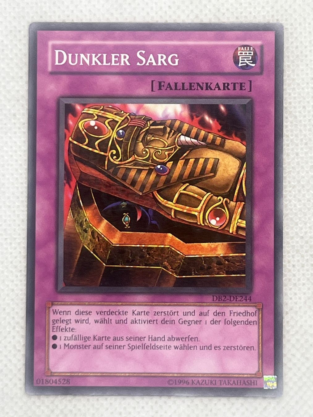 Yugioh Carte collezionabili: Yu-Gi-Oh Karte Dunkler Sarg DB2-DE244 – Usato da Hinterkappelen venduto da Kim1992