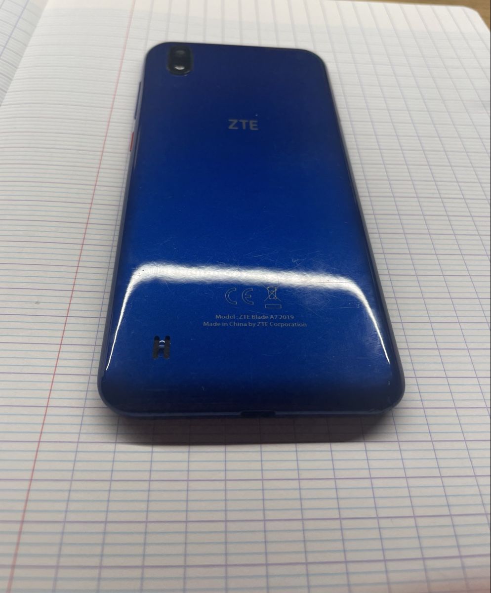 ZTE Telefoni cellulari / Smartphones: Téléphone android ZTE Blade A7 – Usato da Commugny venduto da arm_7m7m 4