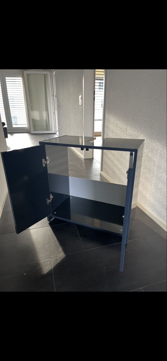 Badezimmermöbel: Lavabounterschrank – Gebraucht aus Leibstadt von kev_6xqc 2