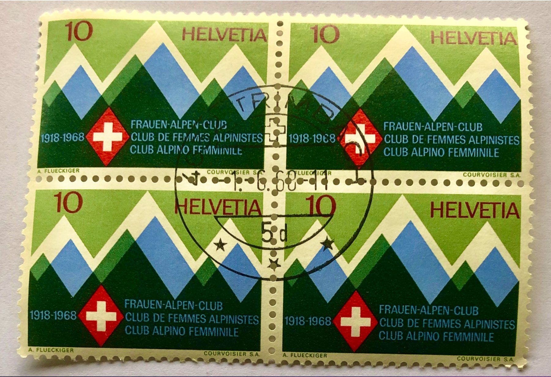 Tous les timbres: 4er Block Nr.453 Stempelt Trimbach 1968    – D'occasion à Aarau par Billa007