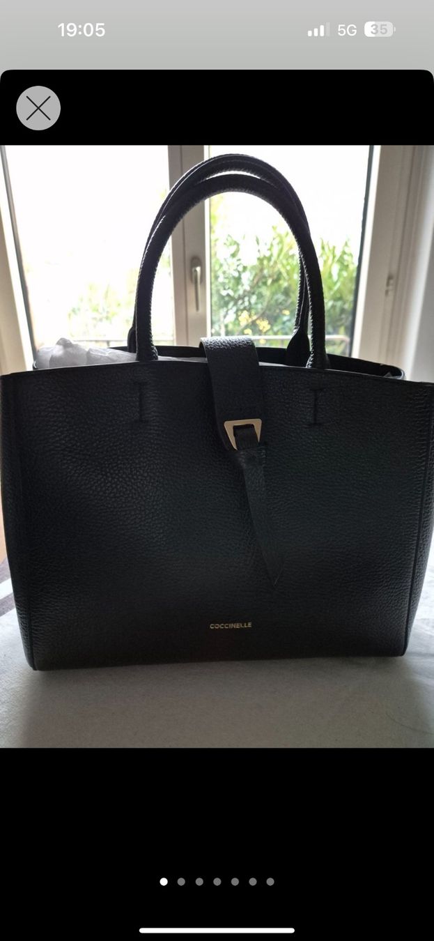 Coccinelle Borse da donna: Handtasche COCINELLE Schwarz – Nuovo e nell'imballaggio originale da Sachseln venduto da Guguiseli