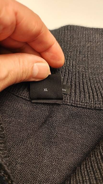 Maglioni & Felpe: Hugo Boss Pullover XL – Usato da Schlieren venduto da Conex7000 2