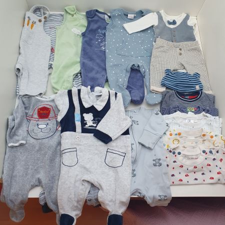 Babykleiderpaket (mehr als 40-Teile)