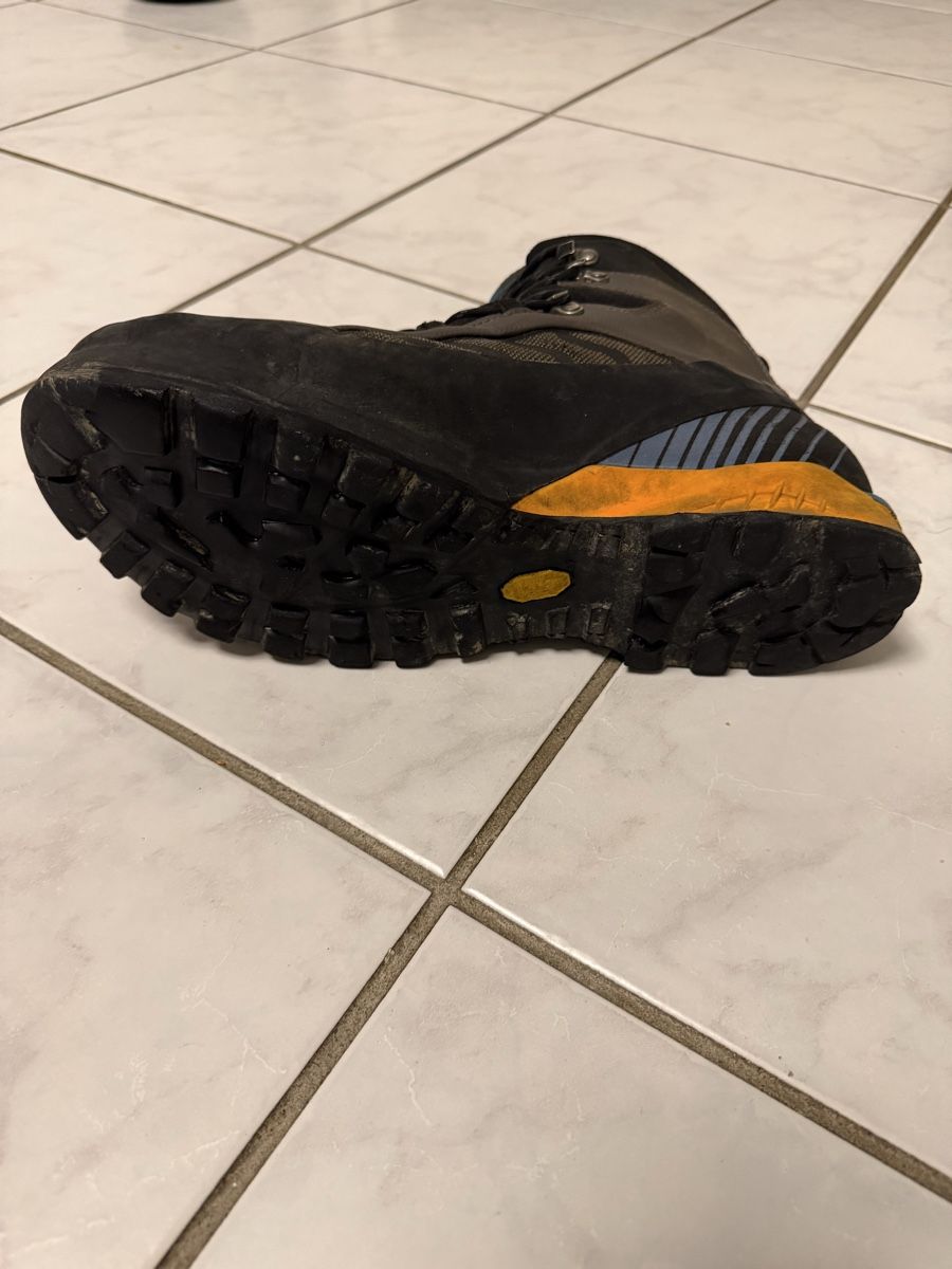 Scarpa Scarpe da uomo: Scarpa Ribelle Lite HD Gr. 46.5 – Usato da Basel venduto da Cethat 2