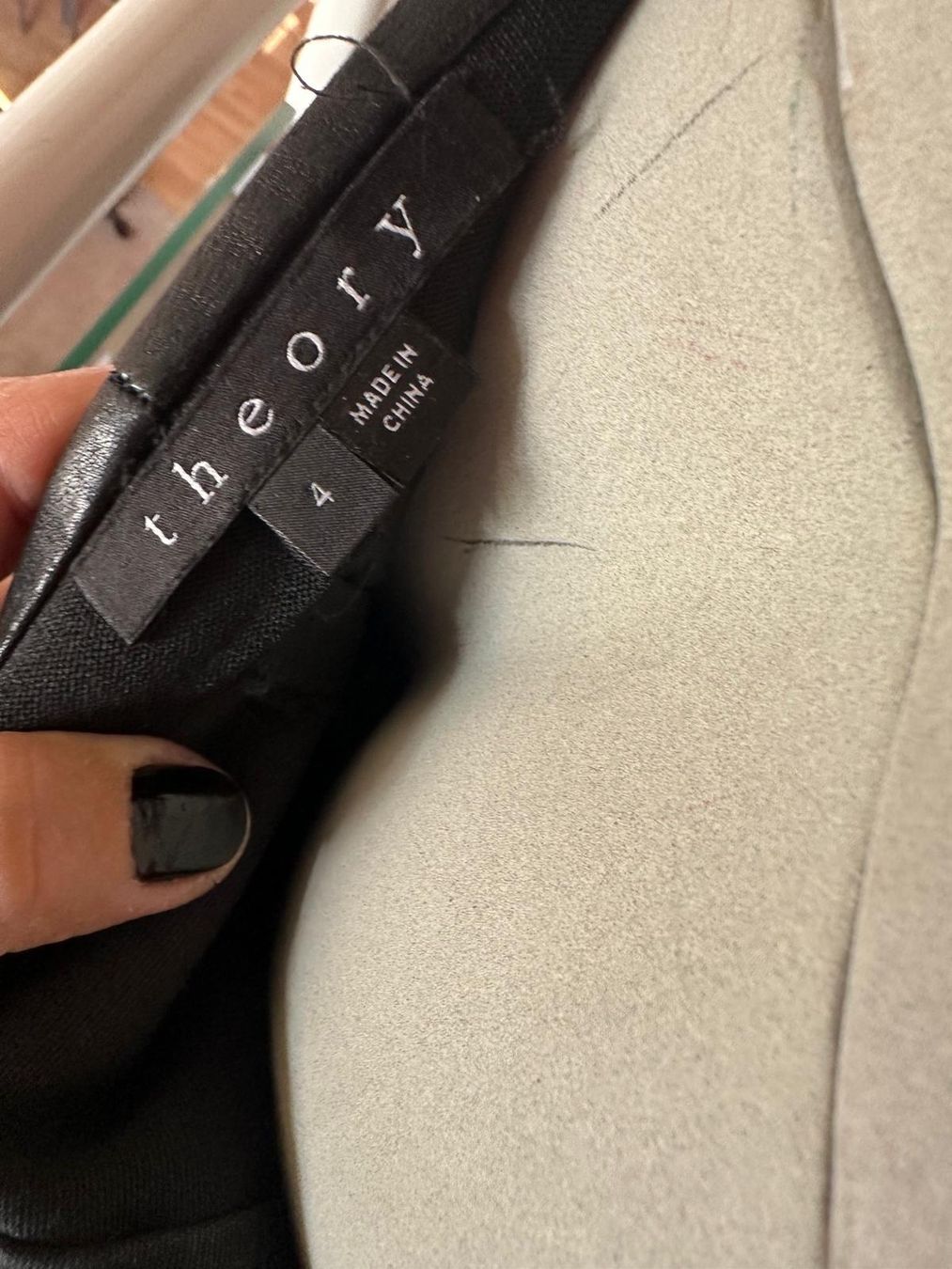 Theory Pantaloni: Schöne Lederhose von "theory" – Usato da Neuhausen venduto da Lechasseur 5