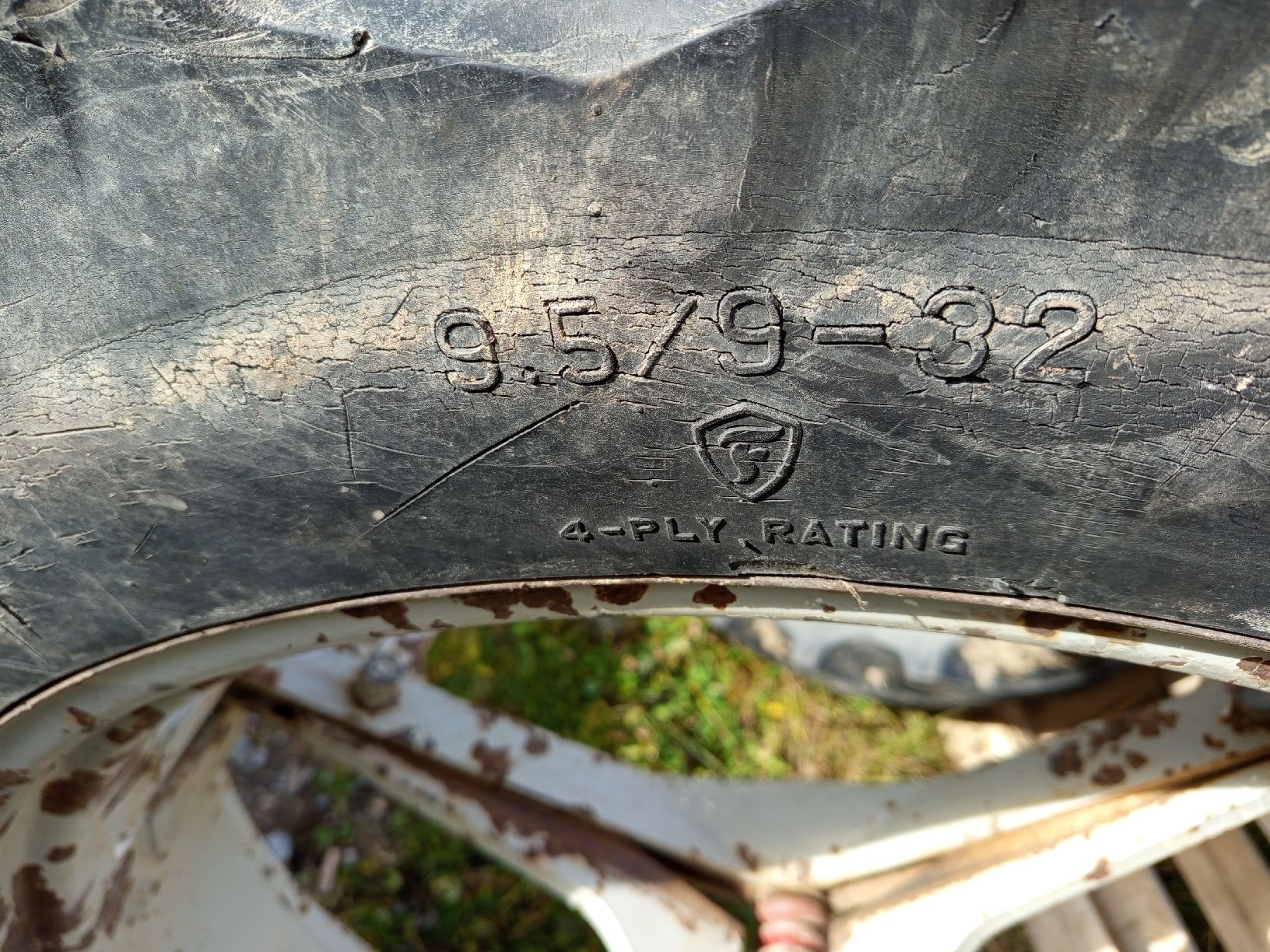 Trattori: Doppelrad Müller 9.5 R32 – Usato da Kandersteg venduto da ran_cxh5 1