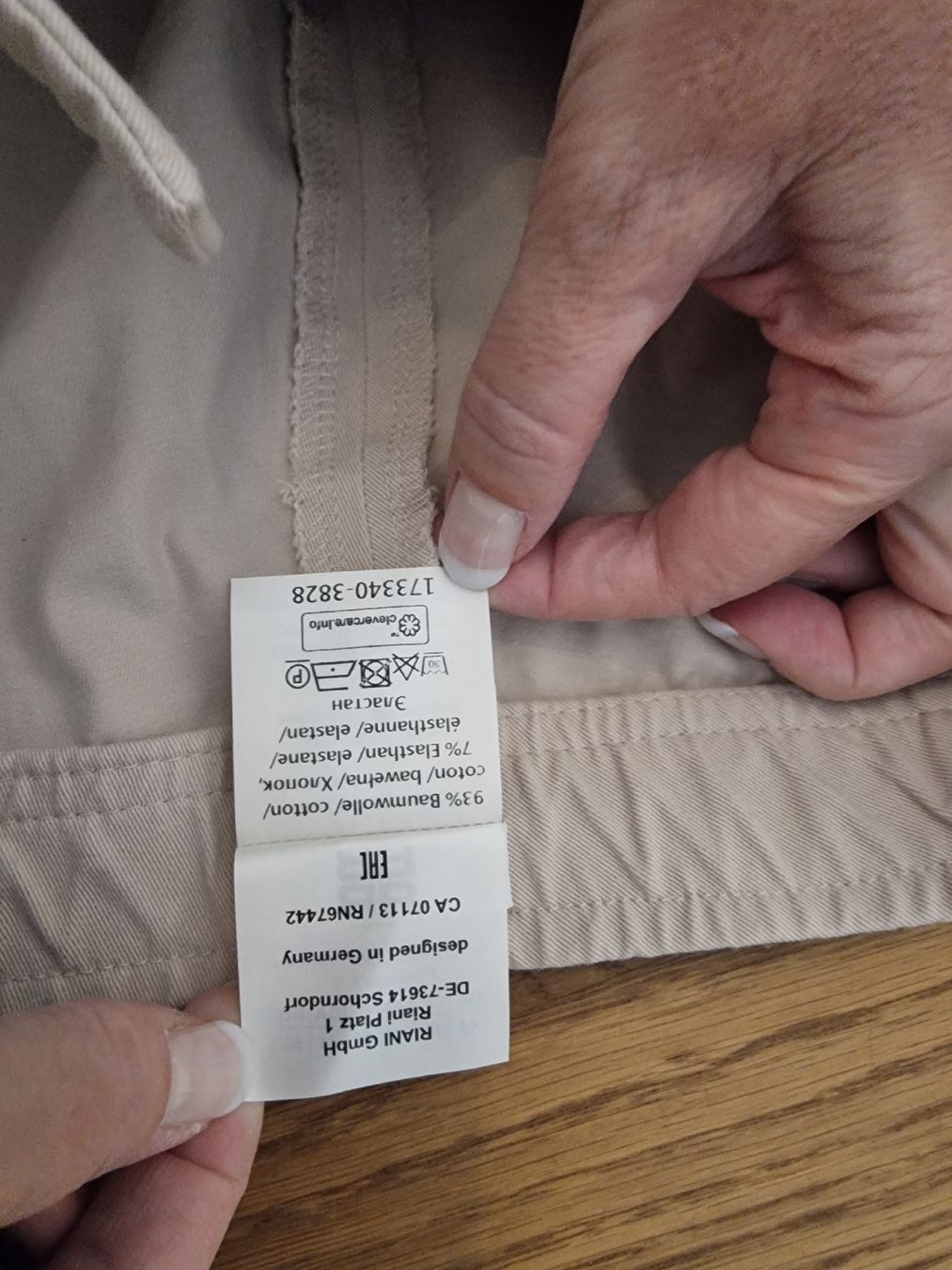 Riani Hosen: RIANI Damenhose (Gr. 44) – Gebraucht aus Zumikon von chv_w96q 5