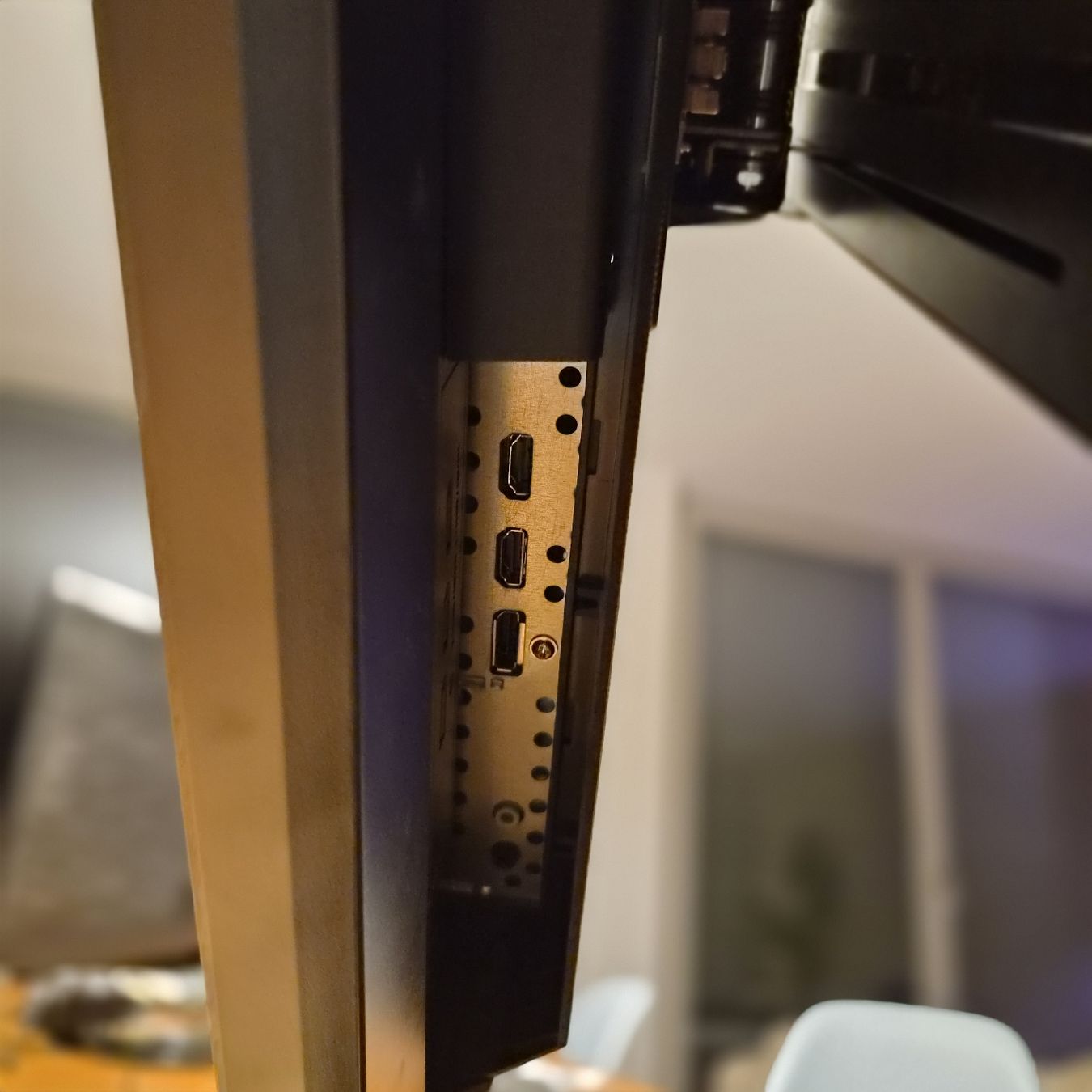 Monitor: Asus Bildschirm P287Q – Usato da Sarmenstorf venduto da Turischt 4