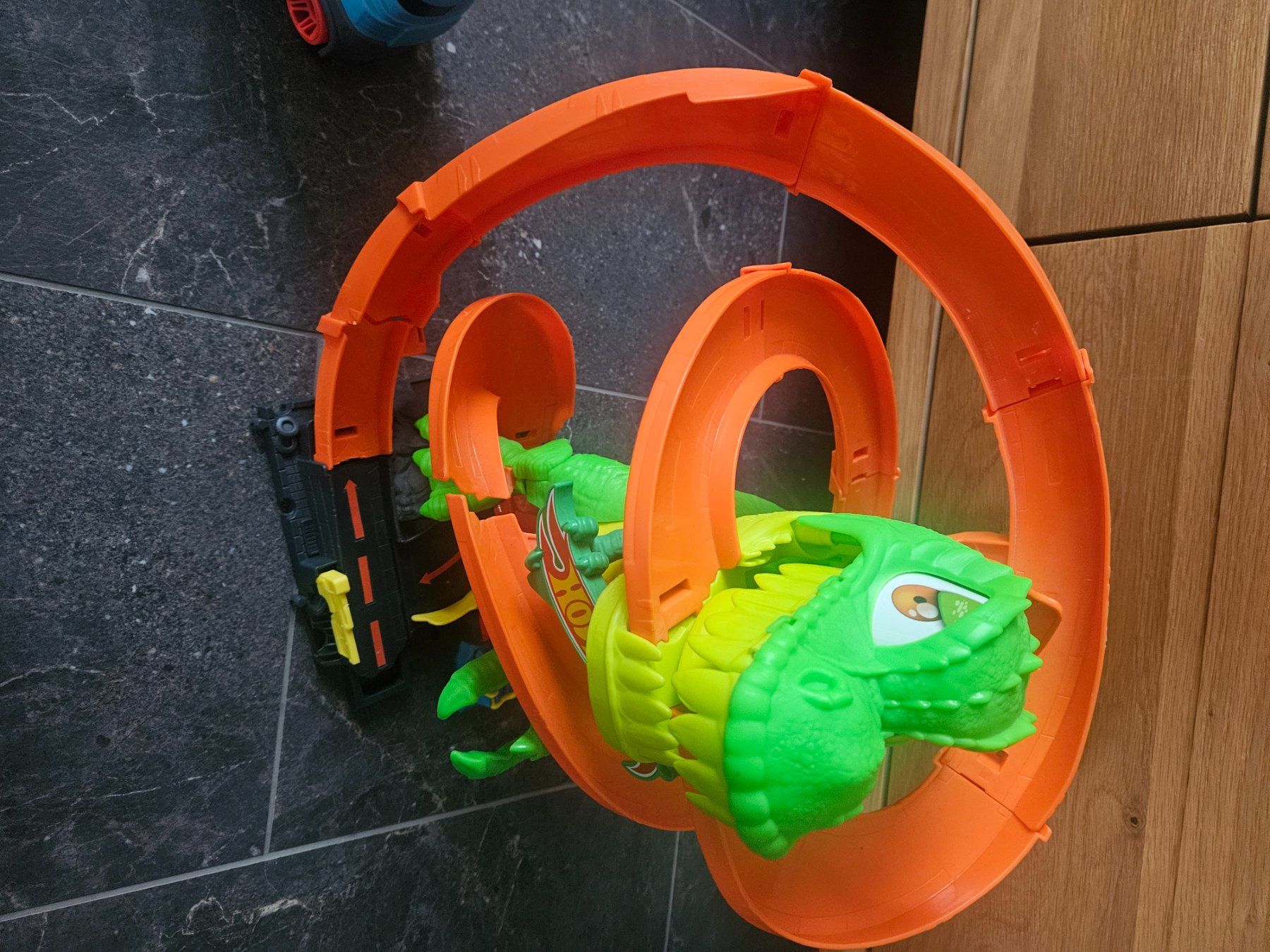 Hot Wheels Rennbahnen: Hotwheels 3er Paket – Gebraucht aus Effretikon von LittleFamily 1