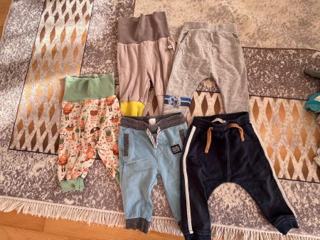 Hose, 5 Stück, Grösse 74/80, Top Zustand