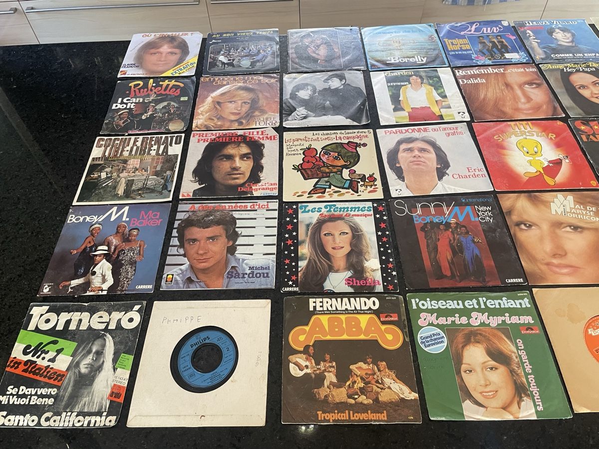 Dischi in vinile: Lot de vinyle 7’ – Usato da Lovens venduto da Sined01 2
