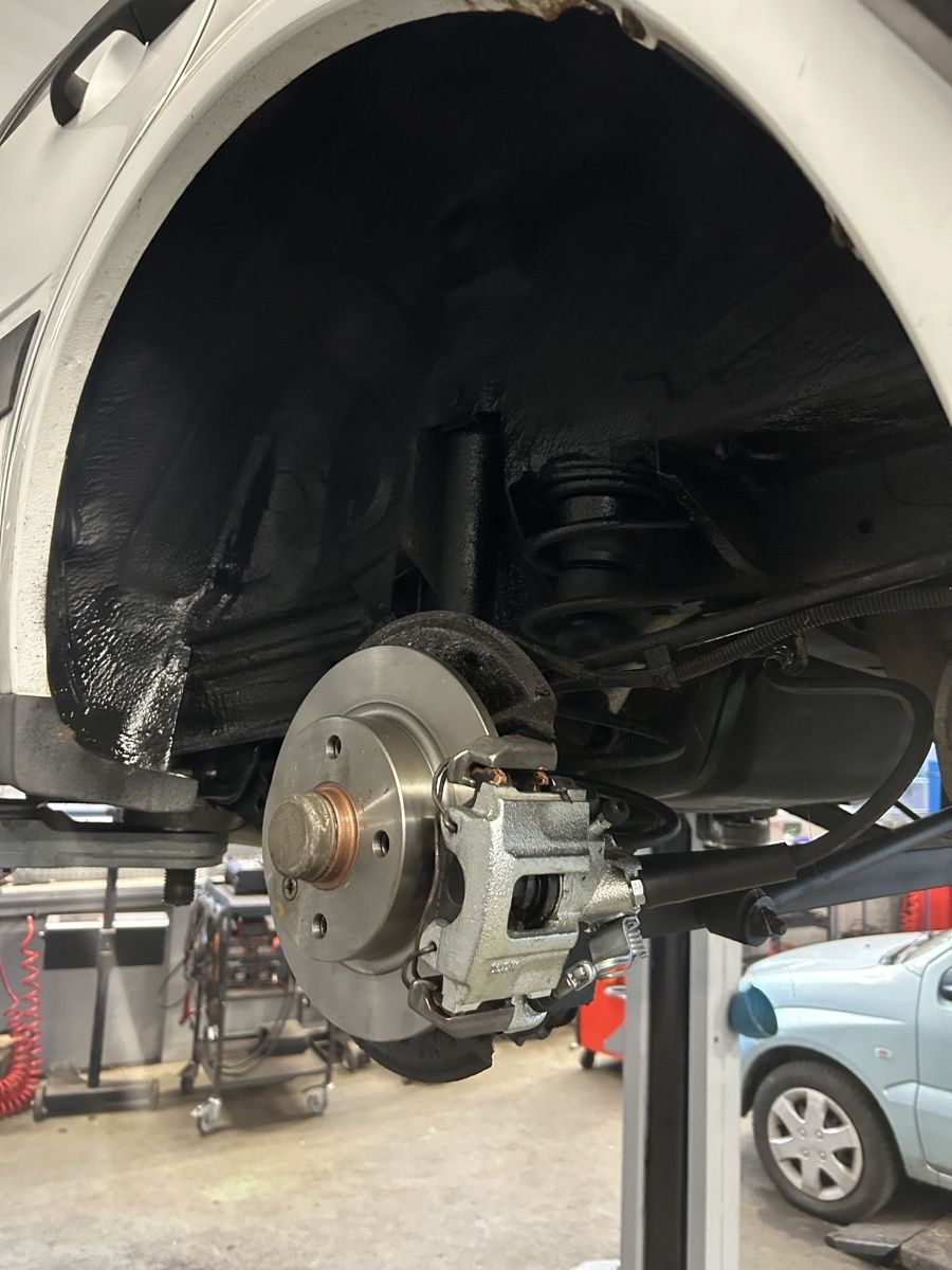 Volvo Autos: Volvo 440 2.0 – Gebraucht aus Frutigen von fab_y862 9