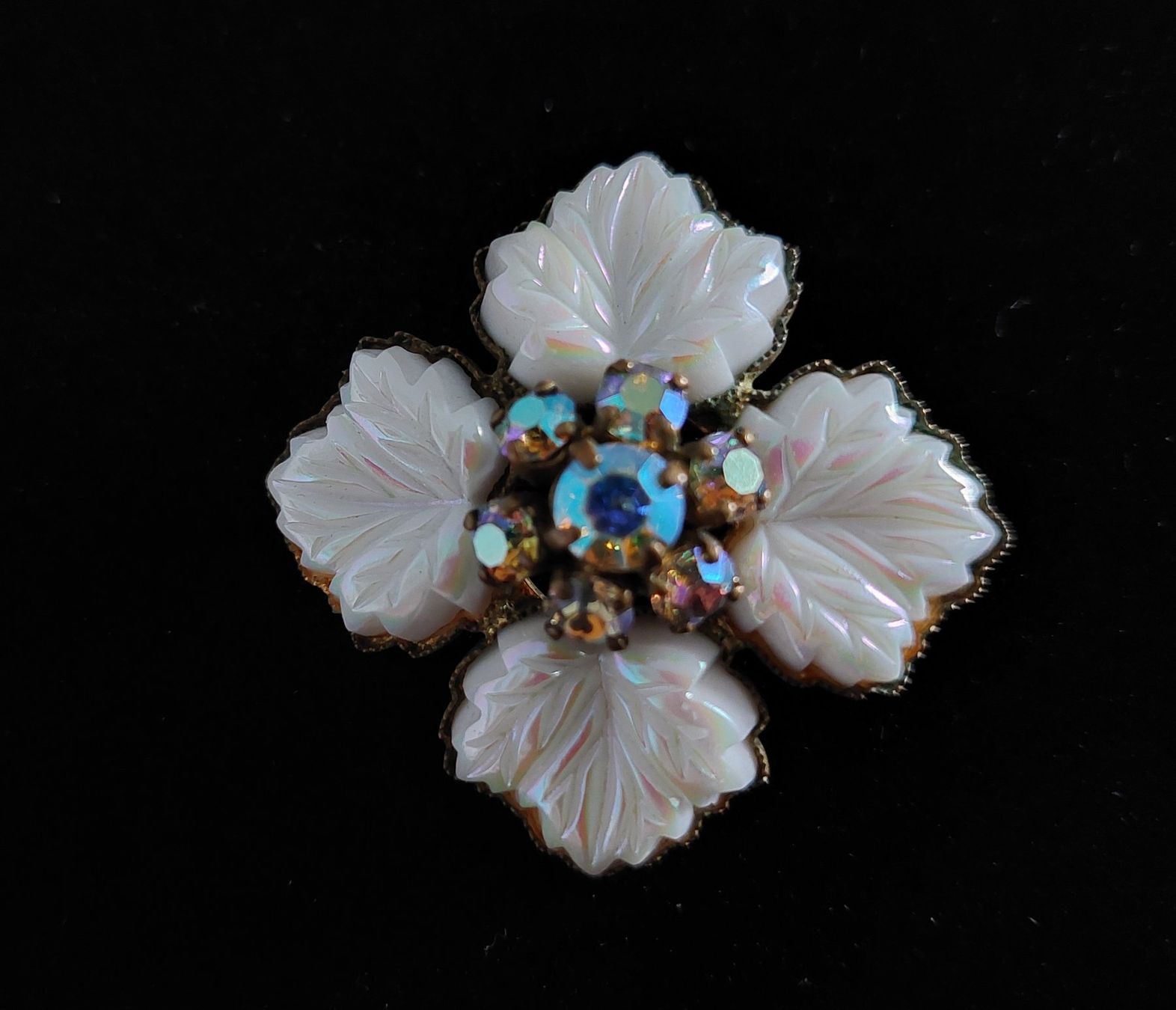 Spille & Fermagli: Alte schöne Brosche in Blumenform, Vintage – Usato da Subingen venduto da K7passt_immer 3