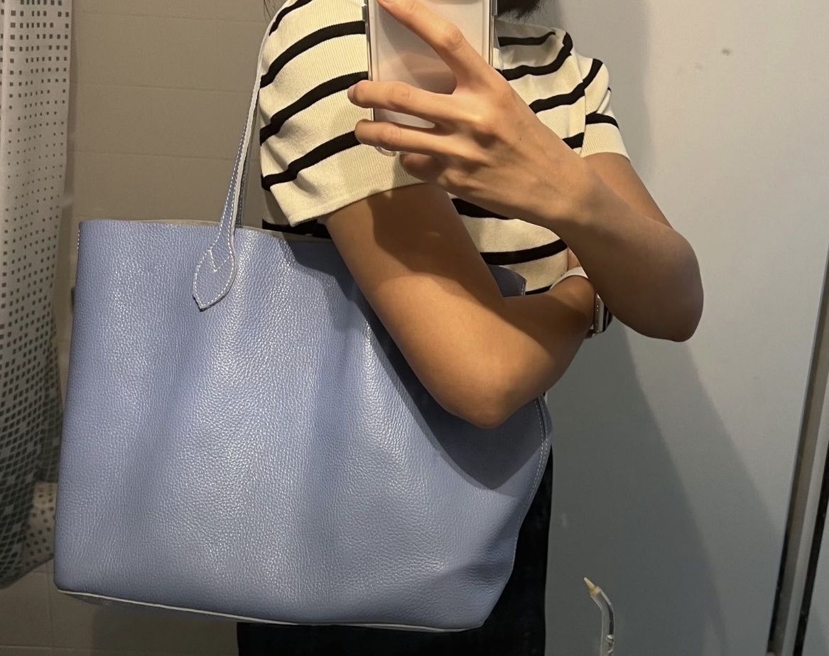 Taschen für Damen: Leder Tasche handgefertigt blau – Neu und originalverpackt aus Veyras von ValClasse