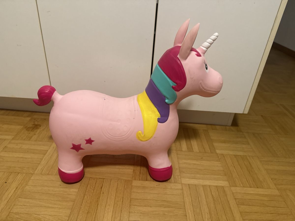 Giocattoli: Hüpf-Einhorn Action rosa bunt – Usato da Zürich venduto da oase69