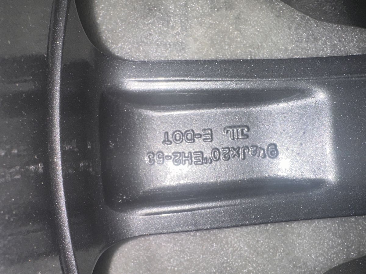 Land Rover Cerchioni: Range Rover Alufelgen – Nuovo e nell'imballaggio originale da Embrach venduto da Kam.84ar 5