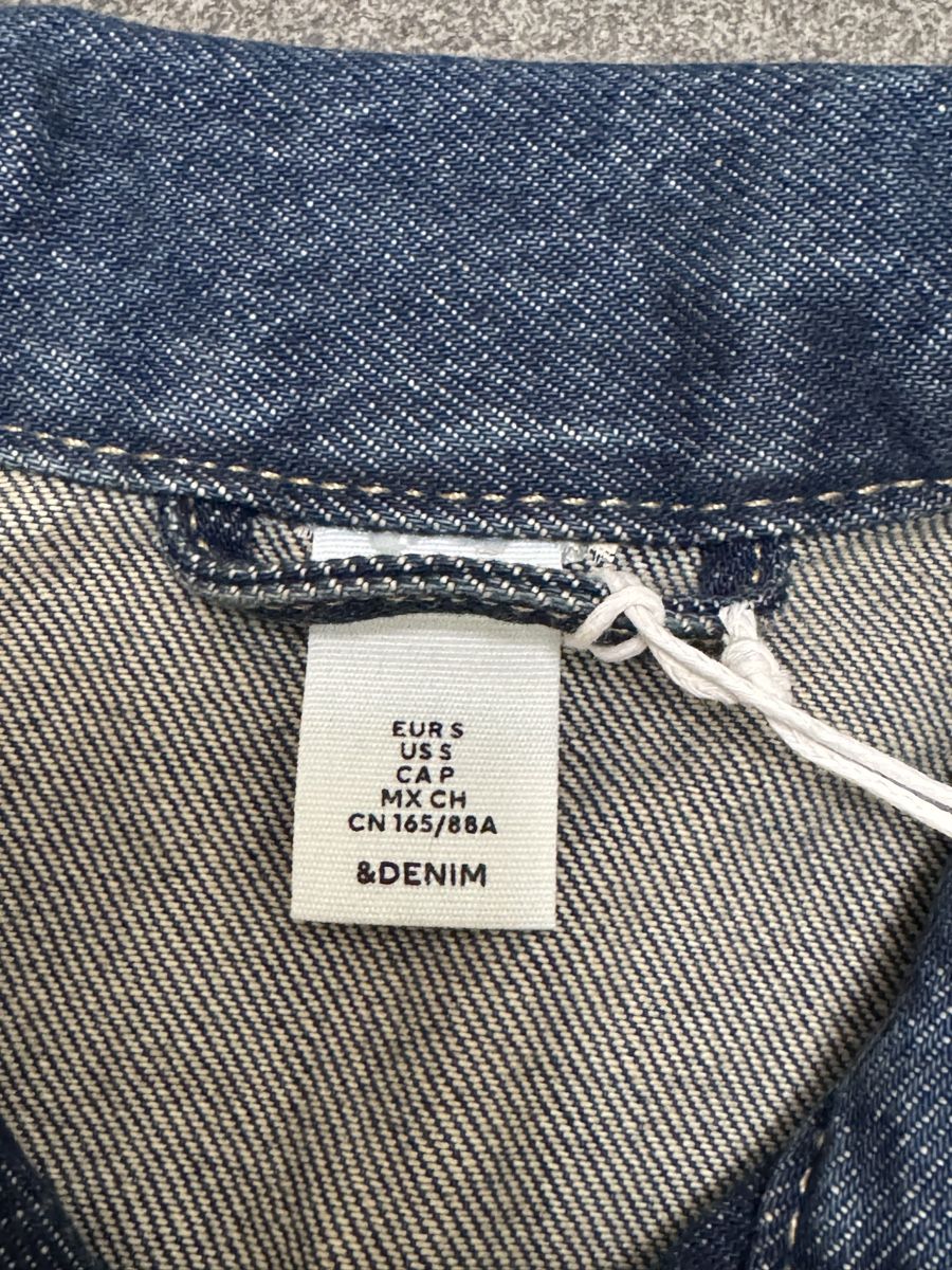 H&M Giacche: Jeansjacke Neu XS – Nuovo e nell'imballaggio originale da Winterthur venduto da Sjull 2
