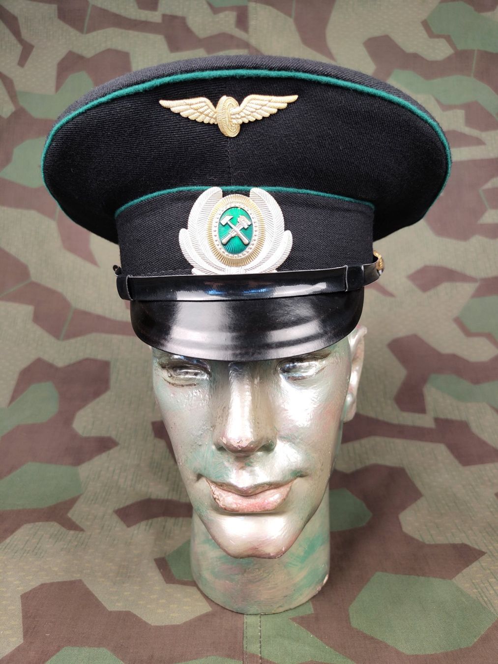 Uniformen: Schirmmütze Mod. 1973, Eisenbahn, Nachwuchskräfte – Gebraucht aus Bauma von SwissMilitaria 1