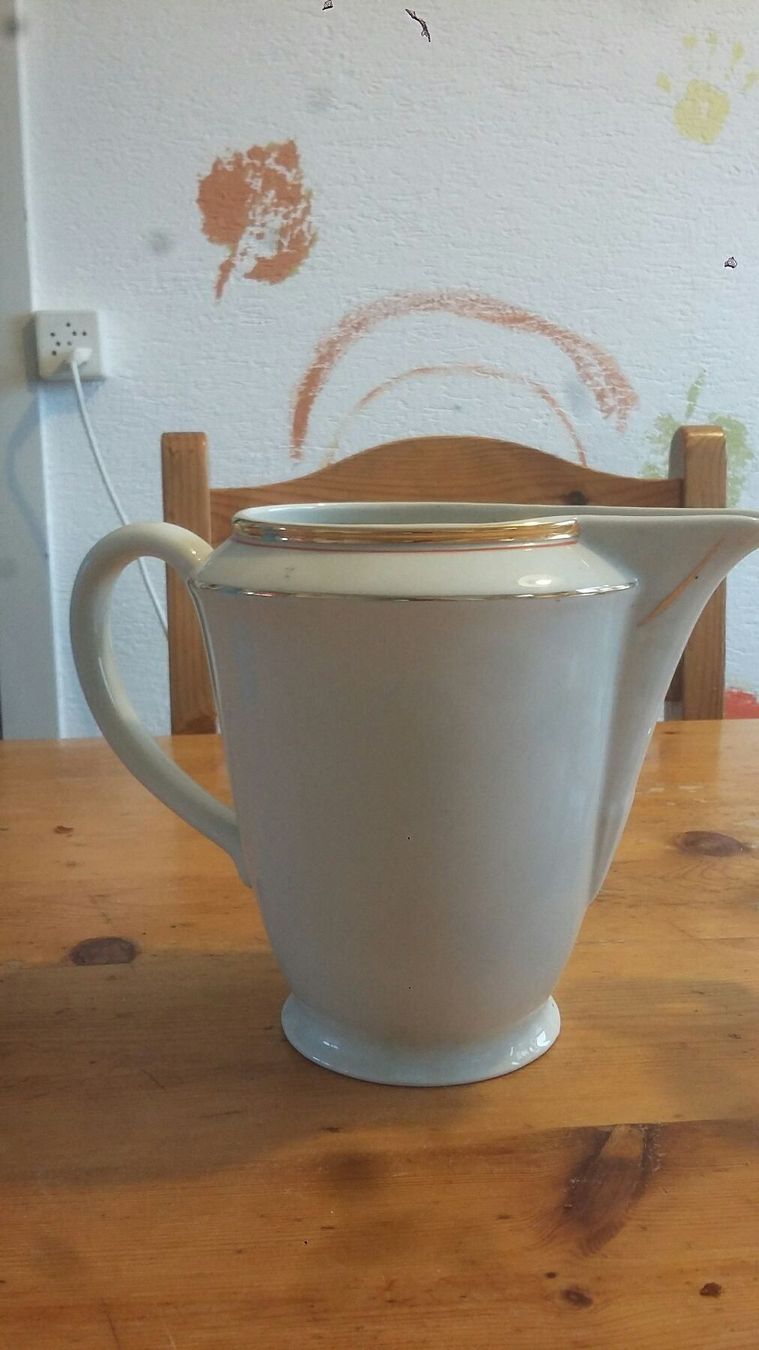 Carafes: 1 pot a limonade et 1 pot a lait – D'occasion à Miecourt par Marly1 8