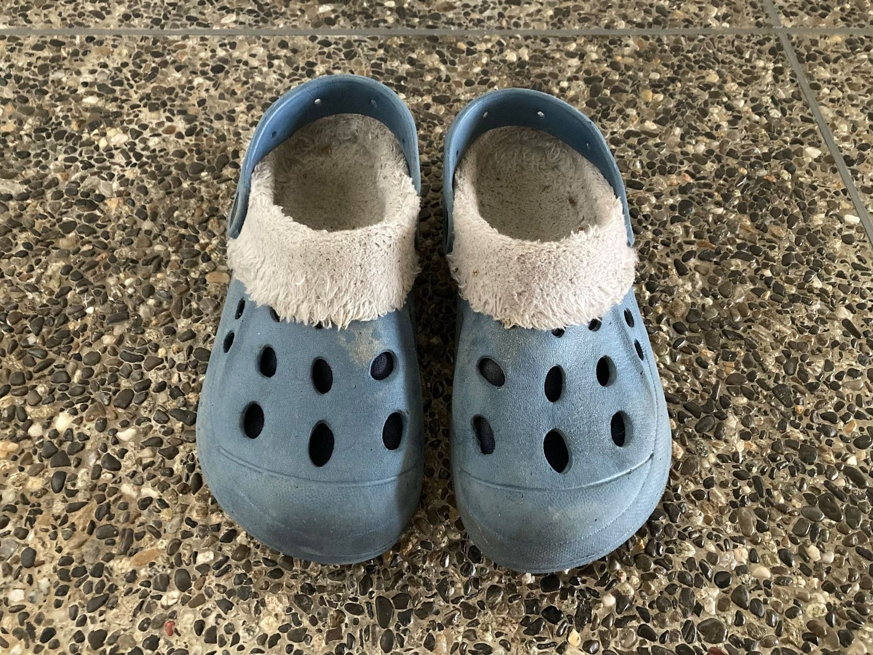 Schuhe für Jungen: Clogs, gefüttert Gr. 33 – Gebraucht aus Aetingen von Nadinsky
