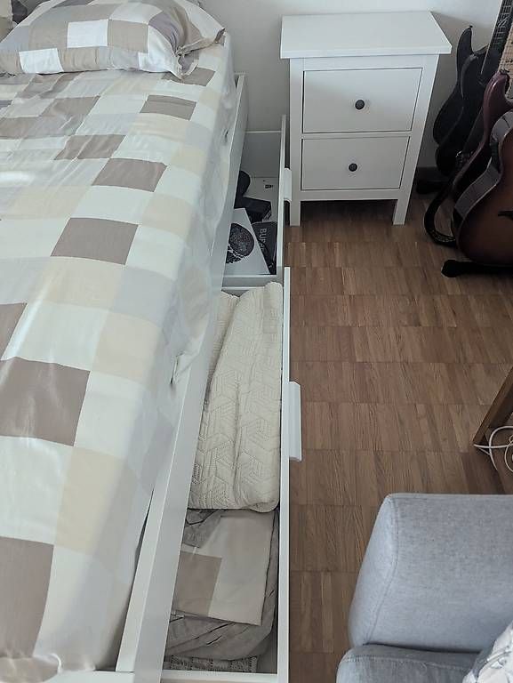 Ikea Betten: Doppelbett mit Aufbewahrung / Double size bed with storage – Gebraucht aus Zürich von Spyros 1