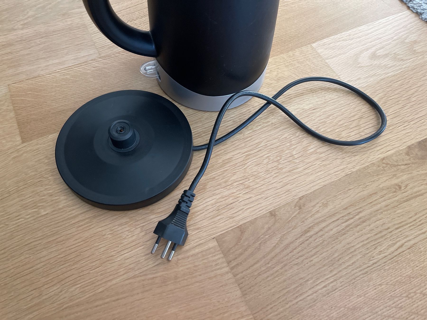 Wasserkocher: Wasserkocher Miostar Kettle Silverline 2000 – Gebraucht aus Kloten von nicmau289 3
