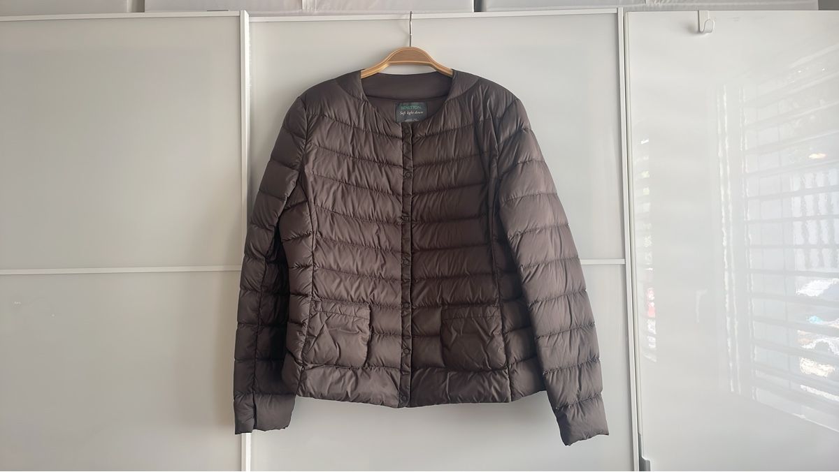 Benetton Giacche: Benetton Daunenjacke, Grösse M, braun – Usato da Ennetbaden venduto da Julia555