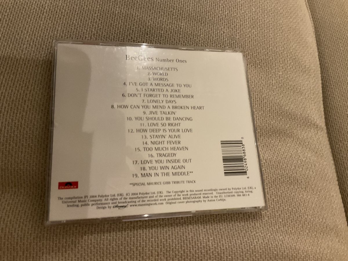 CD: Bee Gees - Number Ones CD – Usato da Jona venduto da Rubinrot 1