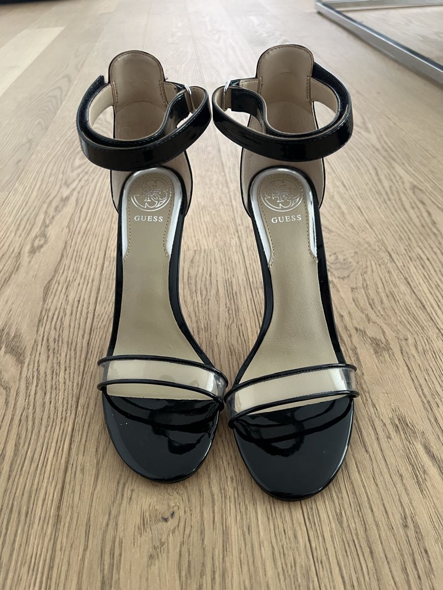 Guess Damenschuhe: Guess High Heels Gr. 38 Schwarz Lack Leder – Gebraucht aus Düdingen von Joeymoey