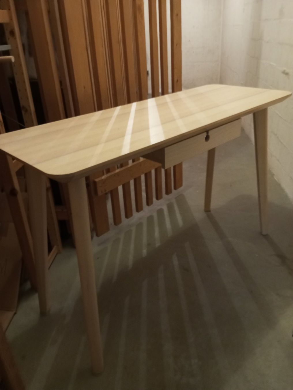 Ikea Tische: Lisobo Tisch Ikea – Gebraucht aus Dübendorf von lar_svt9