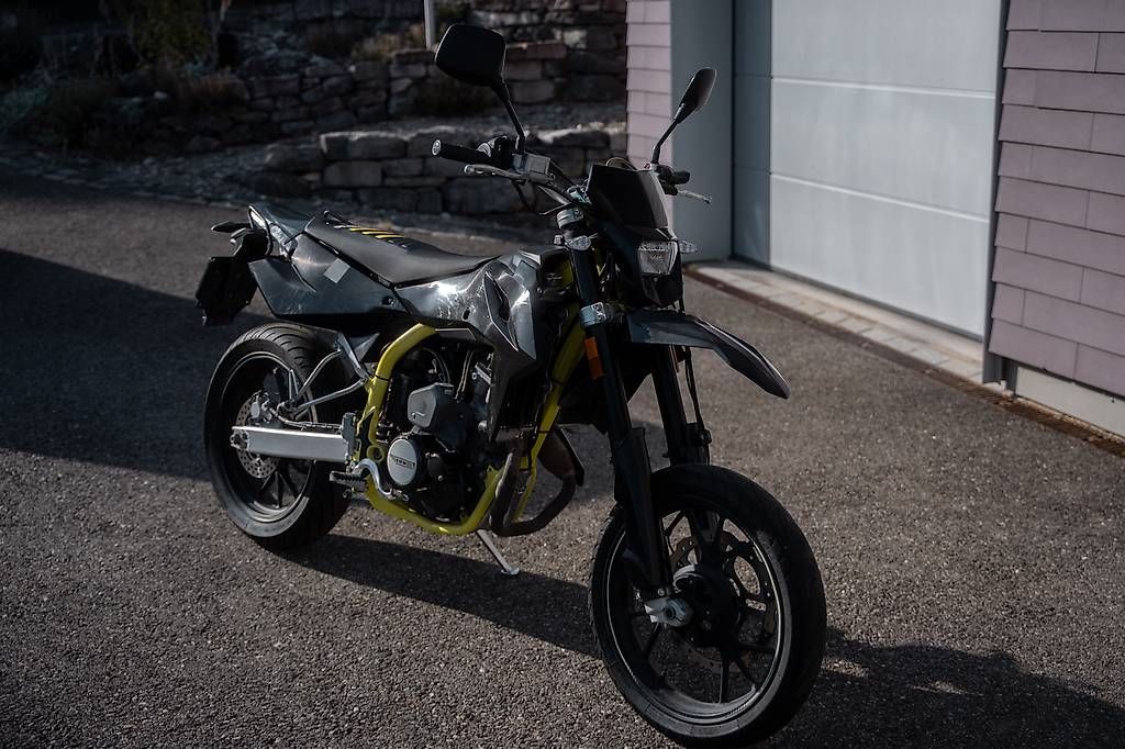 Strada: SWM SM 125 r  – Usato da Merishausen venduto da lau_y5vm 1