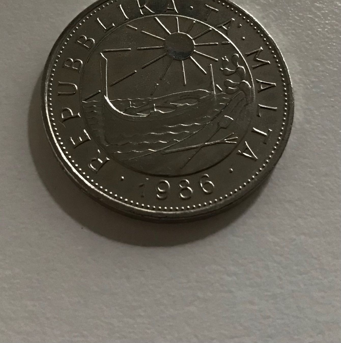 Tutti le monete: Malta 1 Lira 1986 – Usato da Algetshausen venduto da Carrhard 1