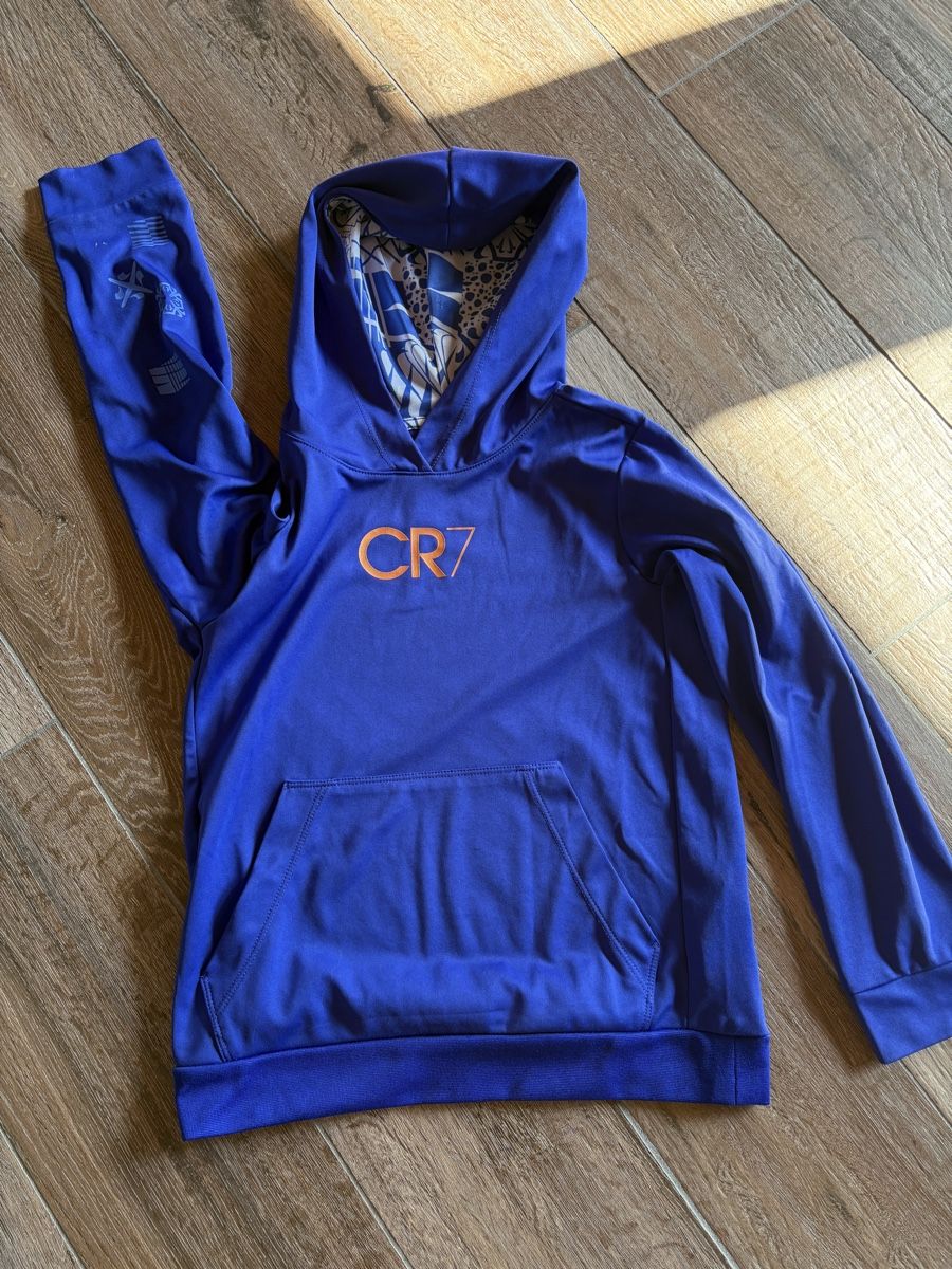 Nike Maglioni & Felpe: Sweatshirt – Usato da Brienz BE venduto da row_7mxr 1
