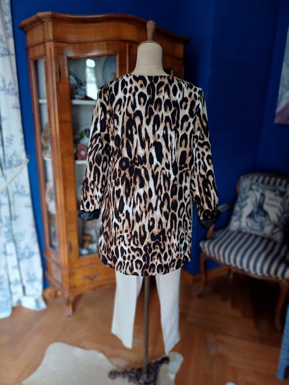 Giacche: Leichte Sommerjacke Leoprint Gr. 36/ 38 – Usato da Romanshorn venduto da Hanibal424 4