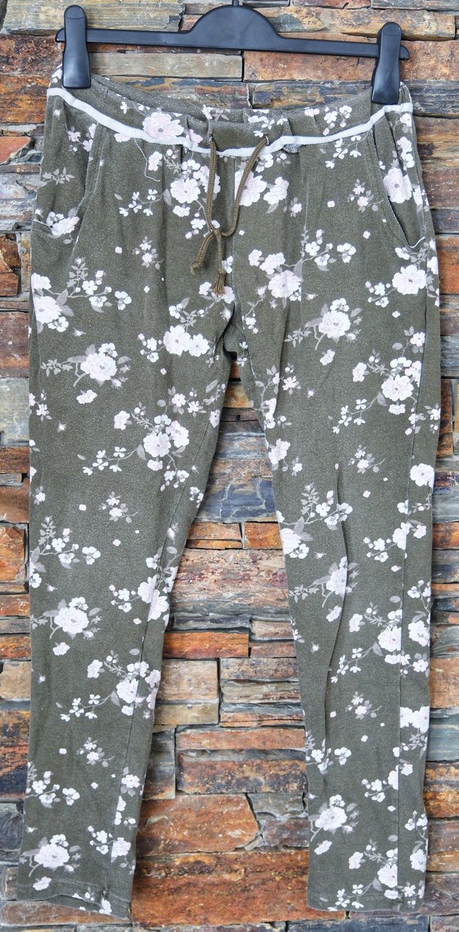 Pantalons: Trainerhose Chicorée Gr. S olive Damen – D'occasion à Wohlen AG par Exitburn