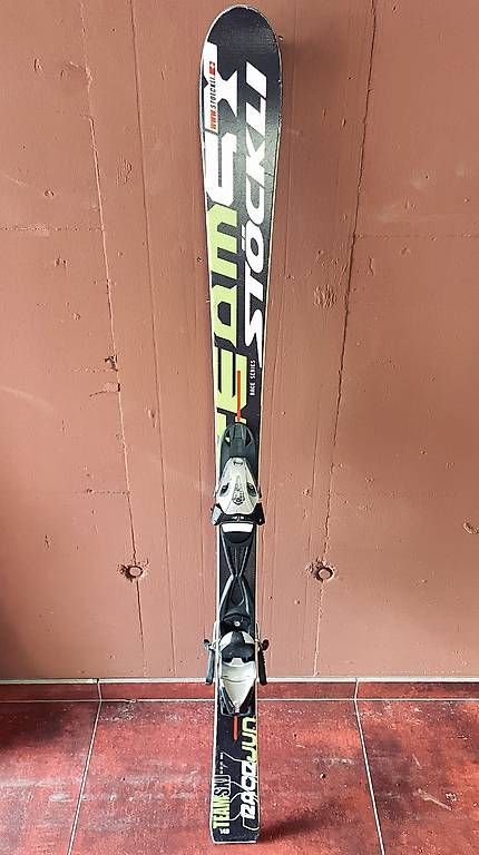 Skis: Stöckli Ski  – D'occasion à Beckenried par ath_9qz5