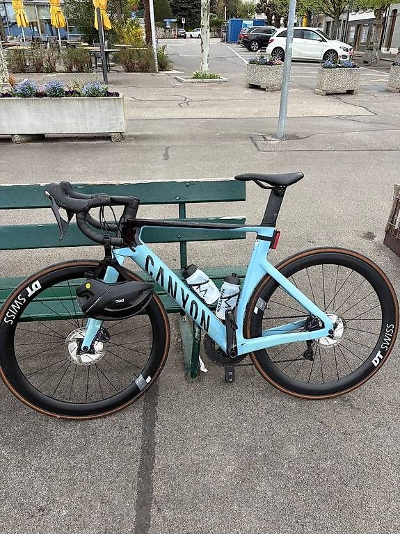 Velos: Canyon Aeroad CF SL 8 Disc 2022 – Gebraucht aus Genève von DanielBF
