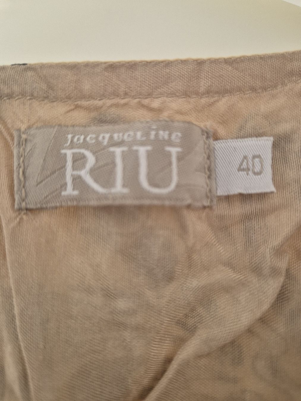 Vestiti: Jacqueline Riu: Robe courte T.40 – Usato da Granges (Veveyse) venduto da pissenlit 1