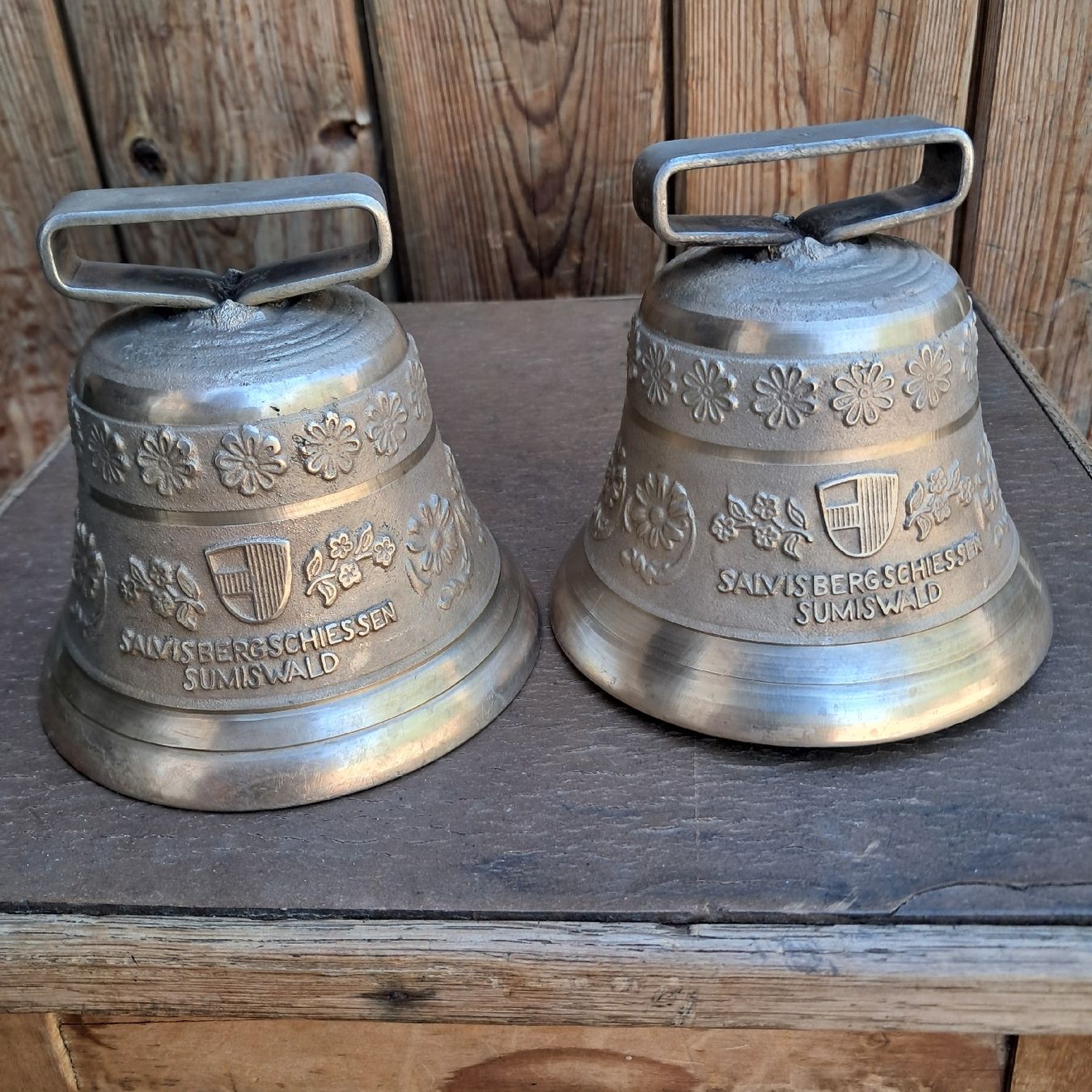 Cloches & sonnailles: 2 Schöne Glocken Gusset  – D'occasion à Murten par SHETHOF 2