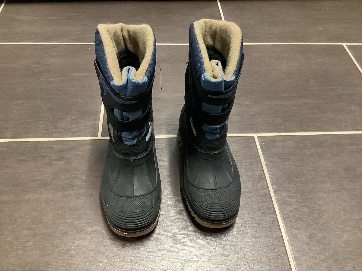 Scarpe per ragazzi: Winterstiefel Spirale Raw Terrain Gr.35 – Usato da Brugg AG venduto da Sweety_pie 2