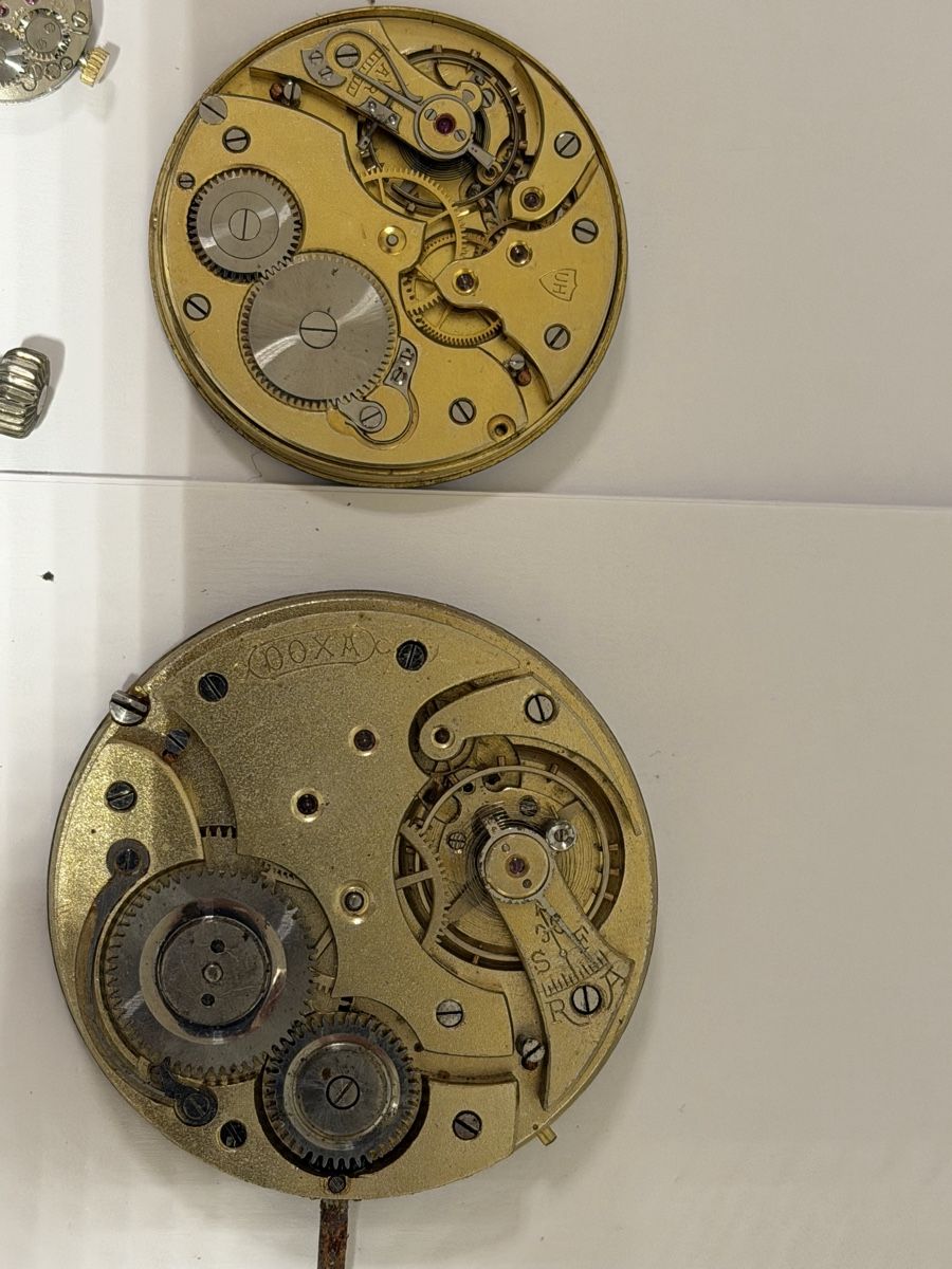Orologi: Div.Werke und Uhrenteile (2) – Usato da Ballwil venduto da lukyluciano21 4