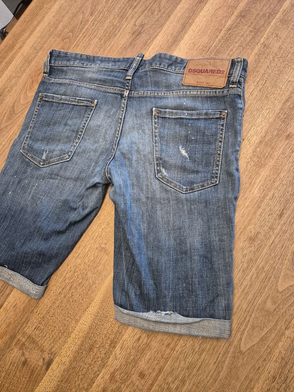 Dsquared2 Jeans: Shorts von Dsquared2  – Usato da Weesen venduto da sch_cs6t 2