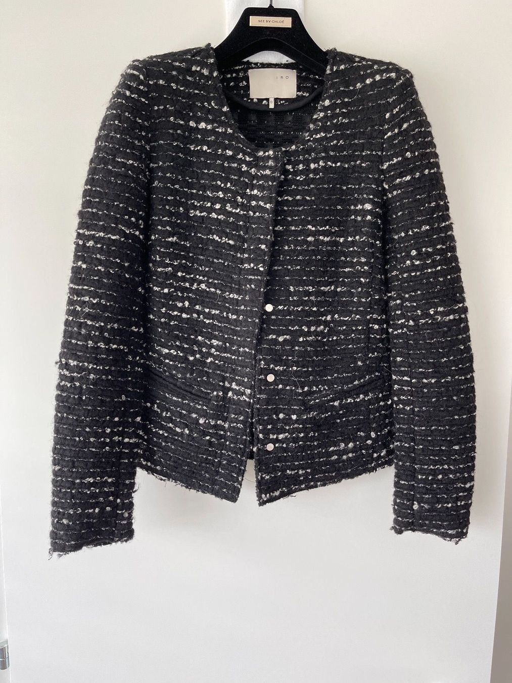Iro Giacche: Veste Iro – Nuovo e nell'imballaggio originale da Commugny venduto da j1976